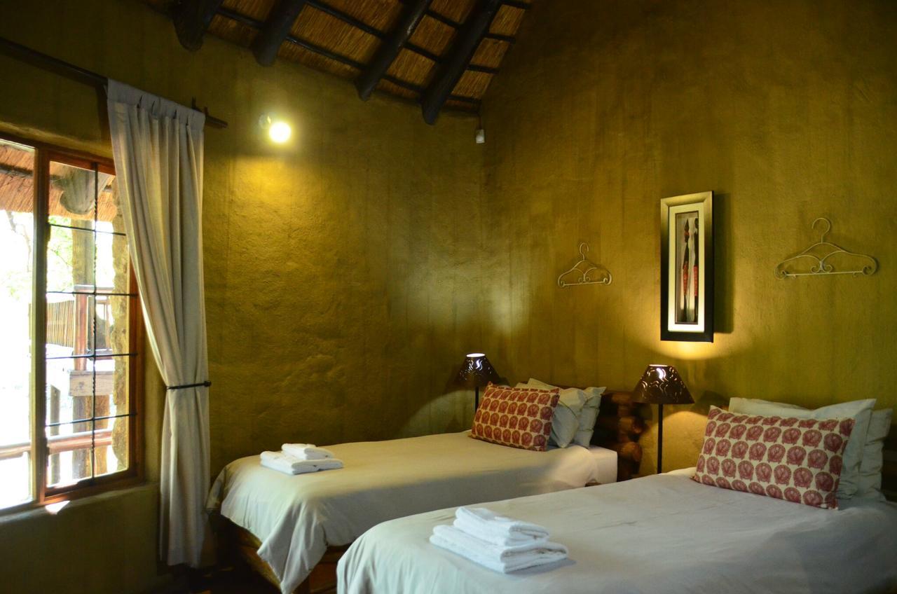 Hostal Moholoholo Ya Mati Kampersrus AH Exterior foto