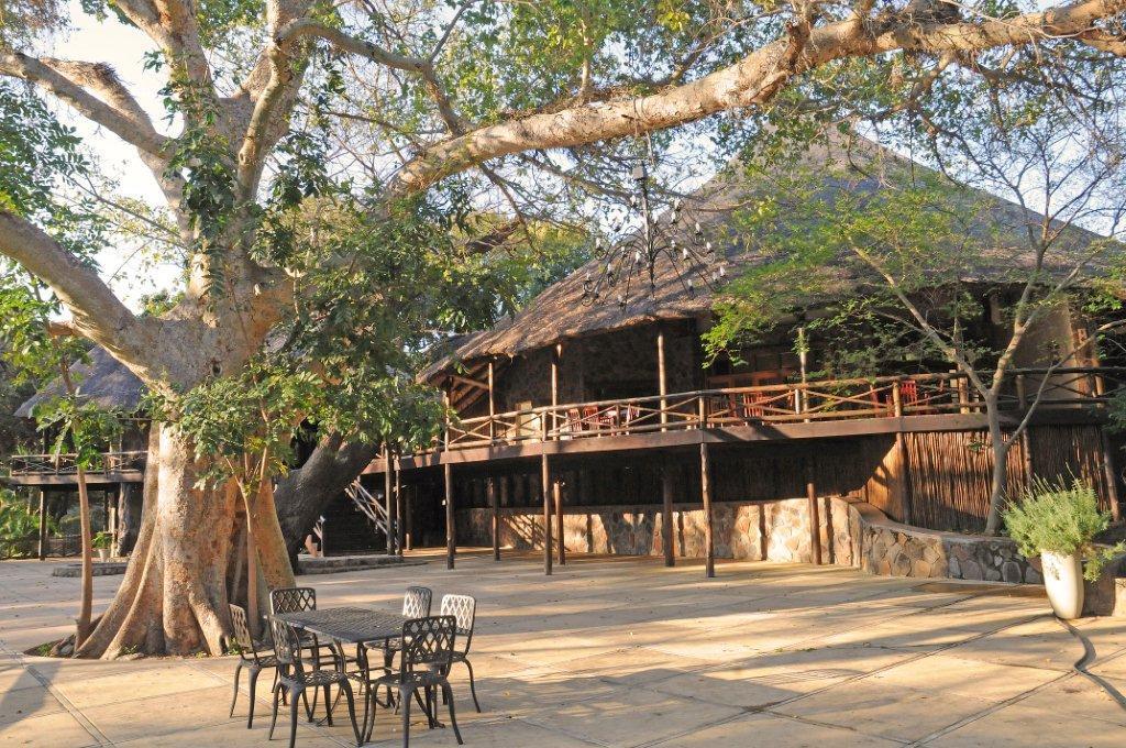 Hostal Moholoholo Ya Mati Kampersrus AH Exterior foto