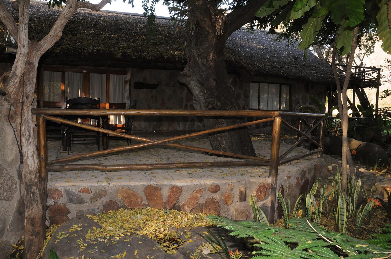 Hostal Moholoholo Ya Mati Kampersrus AH Exterior foto