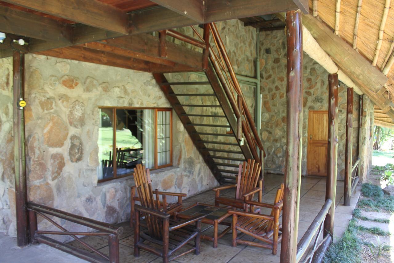 Hostal Moholoholo Ya Mati Kampersrus AH Exterior foto