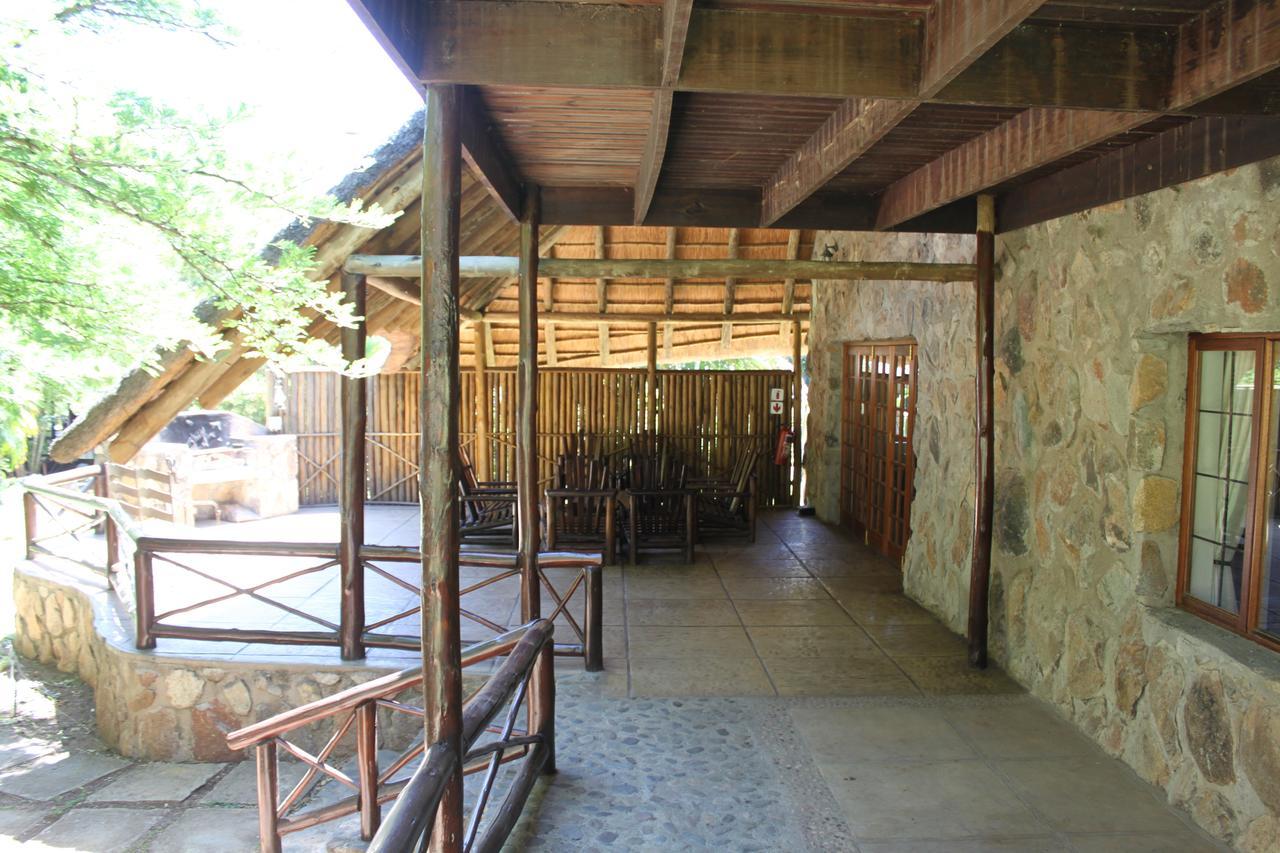 Hostal Moholoholo Ya Mati Kampersrus AH Exterior foto