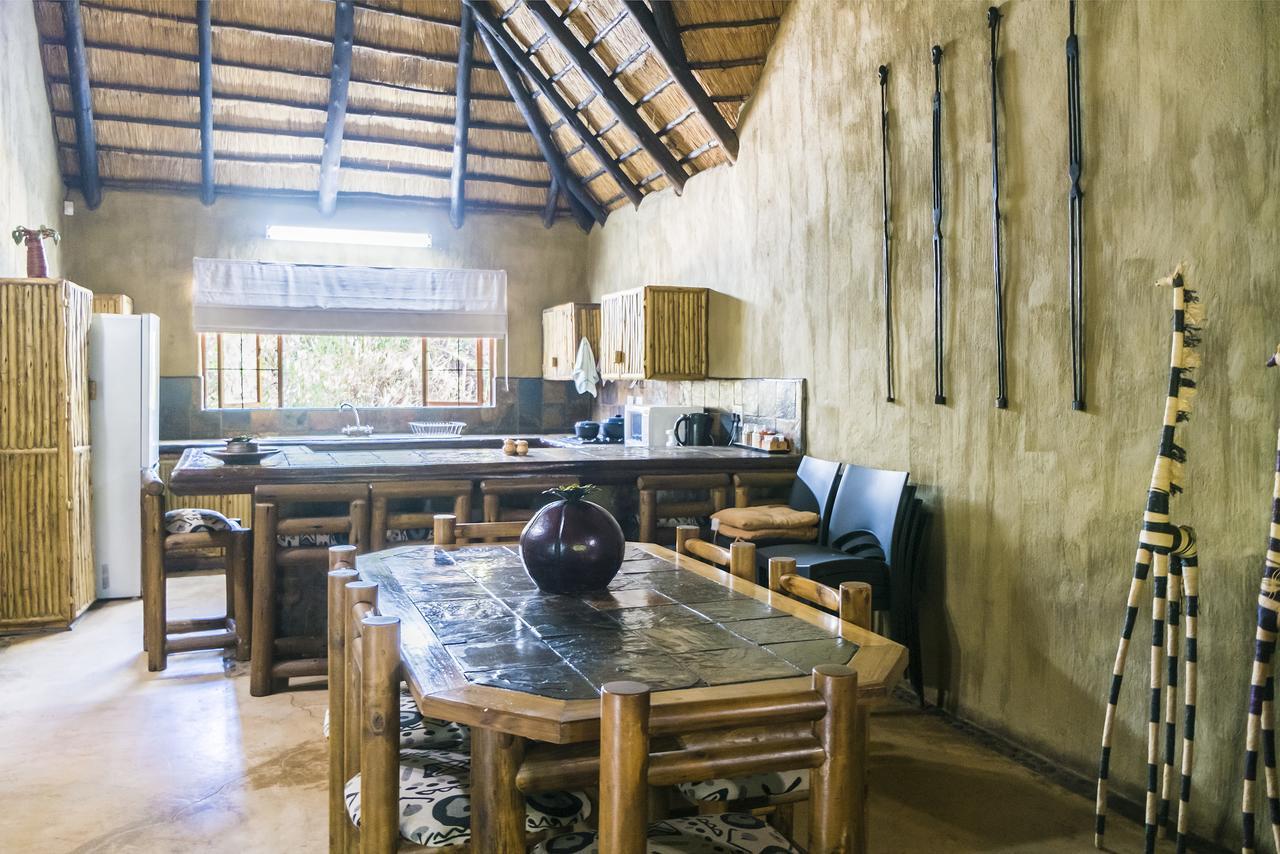 Hostal Moholoholo Ya Mati Kampersrus AH Exterior foto