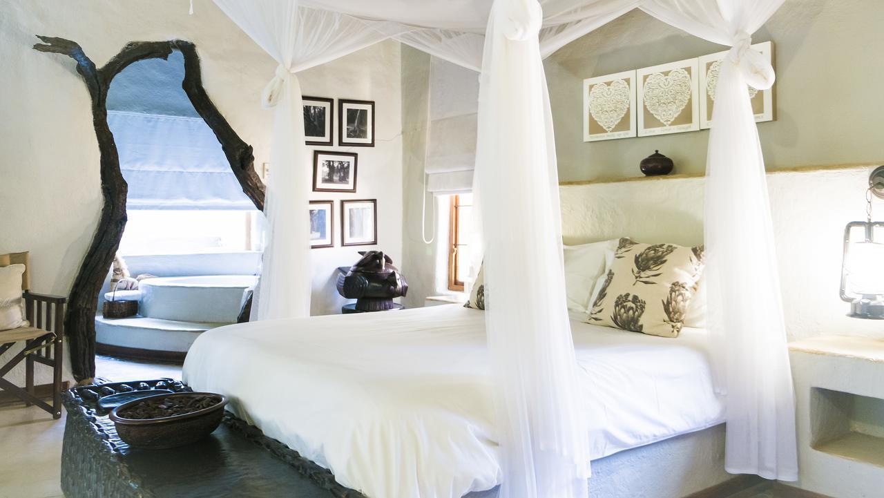 Hostal Moholoholo Ya Mati Kampersrus AH Exterior foto