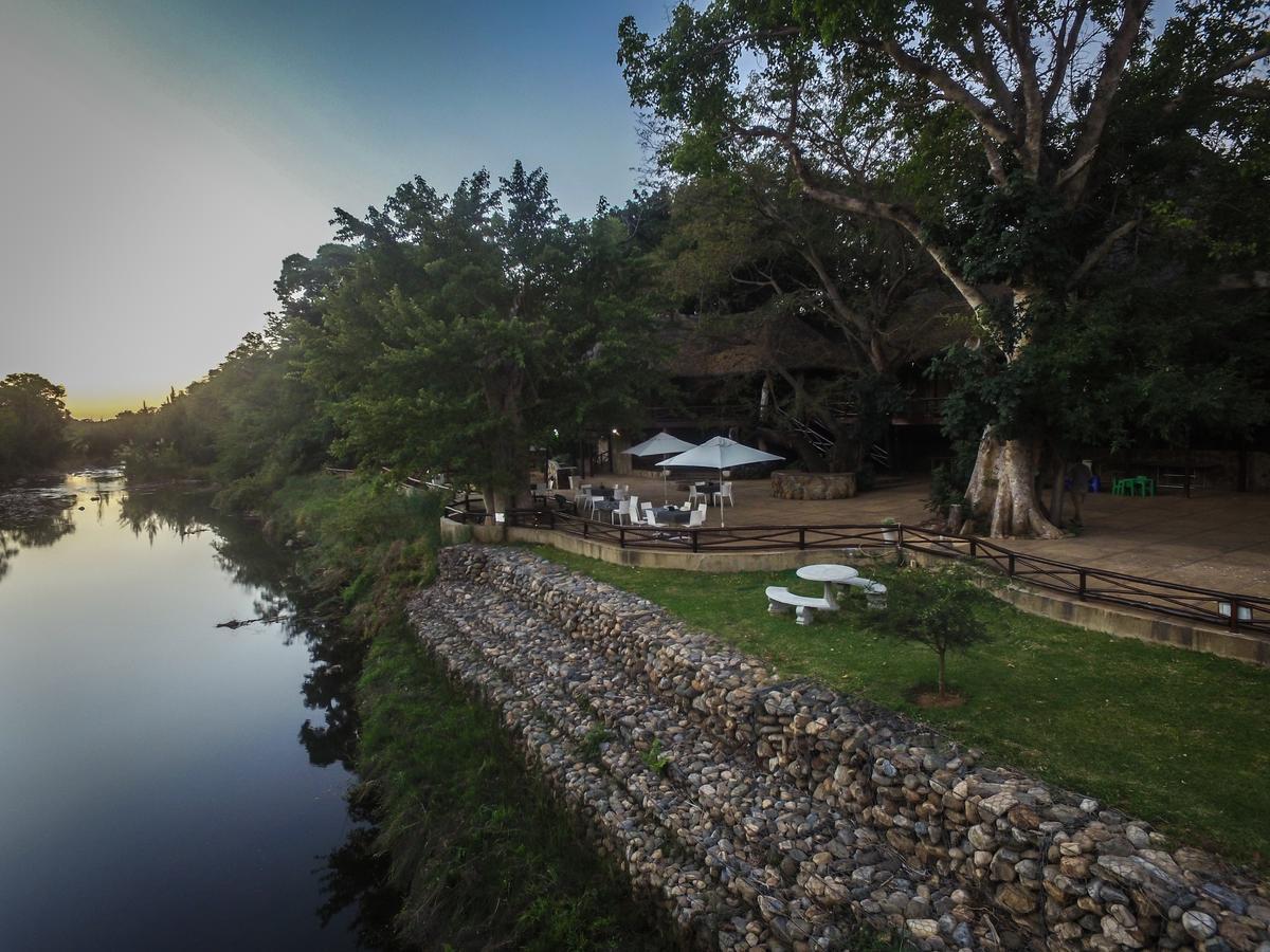Hostal Moholoholo Ya Mati Kampersrus AH Exterior foto